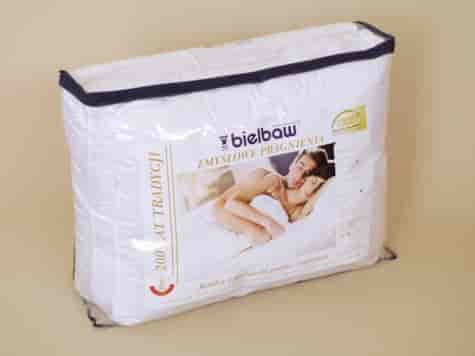 ZMYSŁOWE PRAGNIENIA KOŁDRA 135x200 CAŁOROCZNA