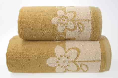 PALOMA 2 RĘCZNIK 70x140 MORELOWY 450