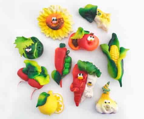 MAGNESY NA LODÓWKĘ Z MODELINY 14 10szt WARZYWA