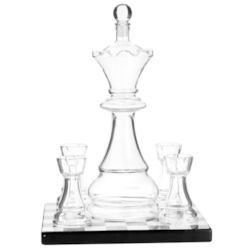CHESS WHISKY SET 1+4 + SZACHOWNICA